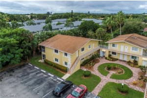 8071 Country Rd UNIT 201, Fort Myers, FL 33919, Sold 03/10/20