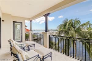 1540 5th Ave S, Naples, FL 34102, Sold 01/06/20