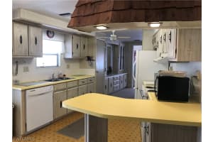 189 Overland Trail, North Fort Myers, FL 33917, Sold 04/02/20