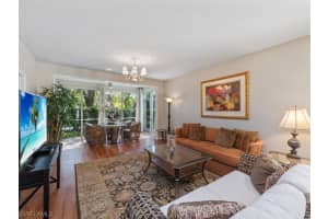 683 Wiggins Lake Dr, Naples, FL 34110, Sold 02/17/20