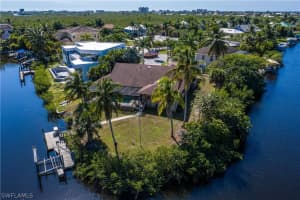 17911 Palm Cir, Fort Myers Beach, FL 33931, Sold 07/08/20