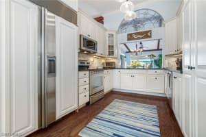 653 Captn Kate Ct, Naples, FL 34110, Sold 09/17/20