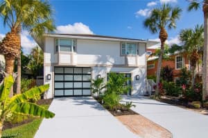 1300 Grand Canal Dr, Naples, FL 34110, Sold 06/26/20