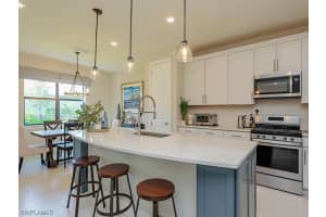 7265 Wilton Dr N, Naples, FL 34109, Sold 07/09/20