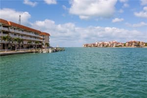 1215 Edington Pl, Marco Island, FL 34145, Sold 04/15/20