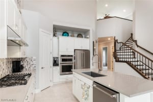 7118 Barnsbury Ln, Naples, FL 34109, Sold 08/03/20