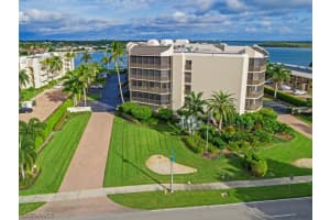 961 Collier Ct, Marco Island, FL 34145, Sold 12/15/20