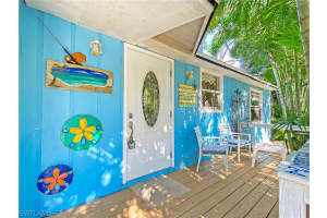 458 Ellis St, North Fort Myers, FL 33903, Sold 04/10/20