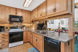 3062 Sandpiper Bay Cir, Naples, FL 34112, Sold 04/09/20