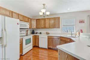 162 Leawood Cir, Naples, FL 34104, Sold 01/21/20