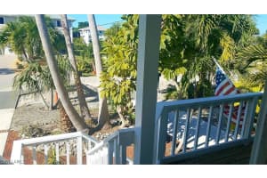 180 Redfish Rd, Fort Myers Beach, FL 33931, Sold 04/08/20