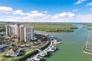13105 Vanderbilt Dr, Naples, FL 34110, Sold 01/15/20