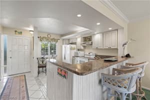 979 E Gulf Dr UNIT 222, Sanibel, FL 33957, Sold 12/09/20