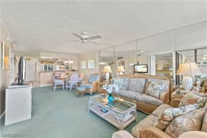 979 E Gulf Dr UNIT 222, Sanibel, FL 33957, Sold 12/09/20