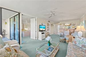 979 E Gulf Dr UNIT 222, Sanibel, FL 33957, Sold 12/09/20