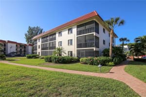 671 E Gulf Dr, Sanibel, FL 33957, Sold 12/11/20