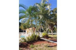 9811 Las Casas Dr, Fort Myers, FL 33919, Sold 02/27/20