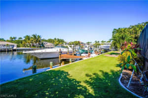 1671 Hibiscus Dr, Sanibel, FL 33957, Sold 10/15/20