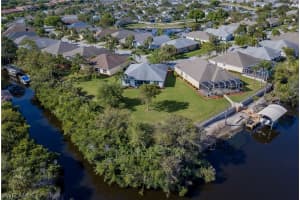 9282 Palm Island Cir, North Fort Myers, FL 33903, Sold 03/31/20