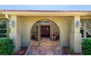 26 Bayview Blvd, Fort Myers Beach, FL 33931, Sold 11/10/20