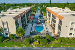 9395 Pennsylvania Ave, Bonita Springs, FL 34135, Sold 05/06/20