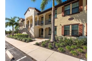 15126 Palmer Lake Cir, Naples, FL 34109, Sold 01/07/20