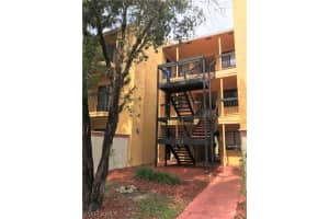 2915 Winkler Ave APT 820, Fort Myers, FL 33916, Sold 06/11/20