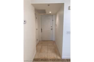 12515 McGregor Blvd APT 104A, Fort Myers, FL 33919, Sold 05/07/20