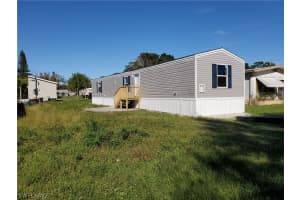 328 Sacramento St, North Fort Myers, FL 33903, Sold 01/15/21
