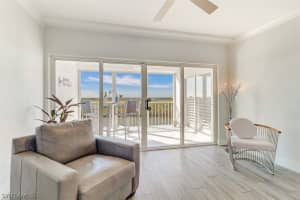 13105 Vanderbilt Dr UNIT 702, Naples, FL 34110, Sold 02/20/20