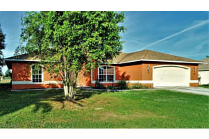 1523 Crestwood Cir W, Lehigh Acres, FL 33936, Sold 02/28/20