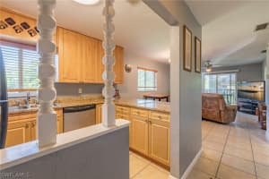 8162 Country Rd UNIT 203, Fort Myers, FL 33919, Sold 04/10/20