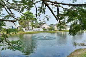 370 Leawood Cir, Naples, FL 34104, Sold 04/29/20