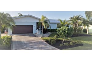 26 Fairview Blvd, Fort Myers Beach, FL 33931, Sold 06/01/20