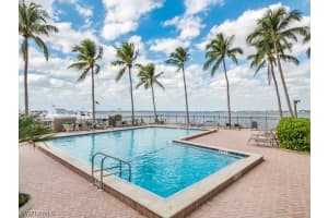 1920 Virginia Ave APT 701, Fort Myers, FL 33901, Sold 07/14/20