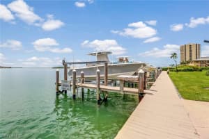 961 Collier Ct, Marco Island, FL 34145, Sold 04/17/20