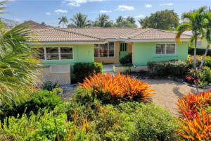 5 Glenview Manor Dr, Fort Myers Beach, FL 33931, Sold 09/09/20