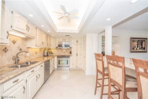 112 Wildwood Ln, Naples, FL 34105, Sold 02/28/20