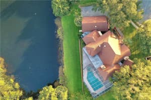 16 Baywood Ct, Fort Myers, FL 33919, Sold 03/23/20