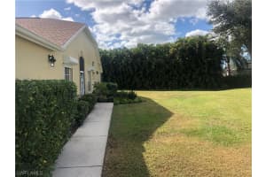5401 Whitten Dr, Naples, FL 34104, Sold 08/03/20