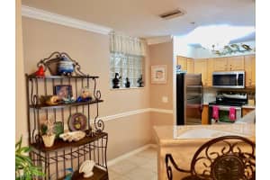 12515 McGregor Blvd APT 108A, Fort Myers, FL 33919, Sold 09/22/20