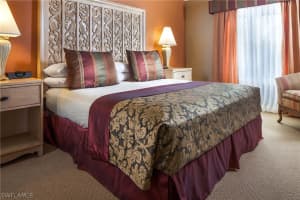 221 9th St S #229, Naples, FL 34102, Sold 03/06/20