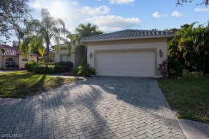 8452 Laurel Lakes Blvd, Naples, FL 34119, Sold 09/30/20