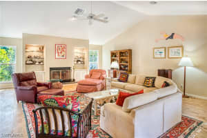 4455 Gulf Pines Dr, Sanibel, FL 33957, Sold 10/26/20