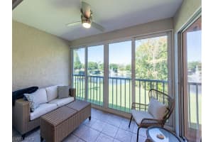 781 Wiggins Lake Dr, Naples, FL 34110, Sold 04/01/20