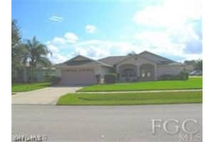 1502 Senior Ct, Lehigh Acres, FL 33971, Sold 12/16/20