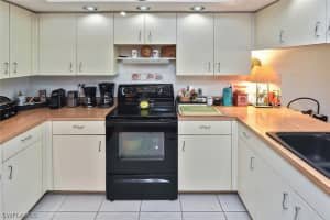 1102 McGregor Park Cir, Fort Myers, FL 33908, Sold 06/01/20