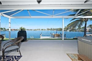 1736 Emerald Cove Cir, Cape Coral, FL 33991, Sold 05/22/20