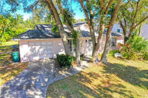 515 93rd Ave N, Naples, FL 34108, Sold 06/03/20