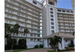 13105 Vanderbilt Dr, Naples, FL 34110, Sold 04/15/20